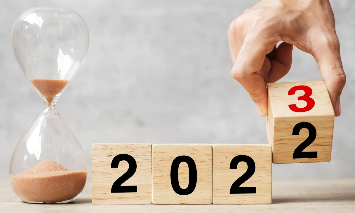 Frases graciosas y mensajes divertidos para felicitar Fin de Año 2022 por WhatsApp
