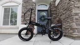 Bicicleta plegable eléctrica