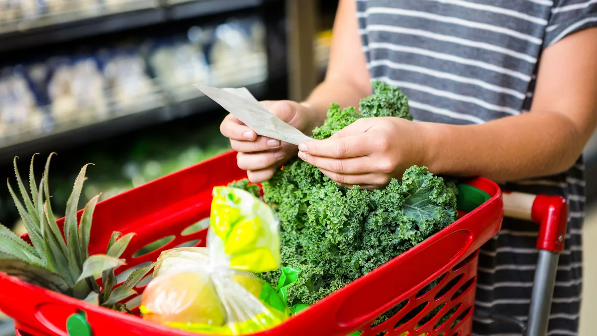 La cesta de la compra baja de precio: estos son los alimentos que no tendrán IVA
