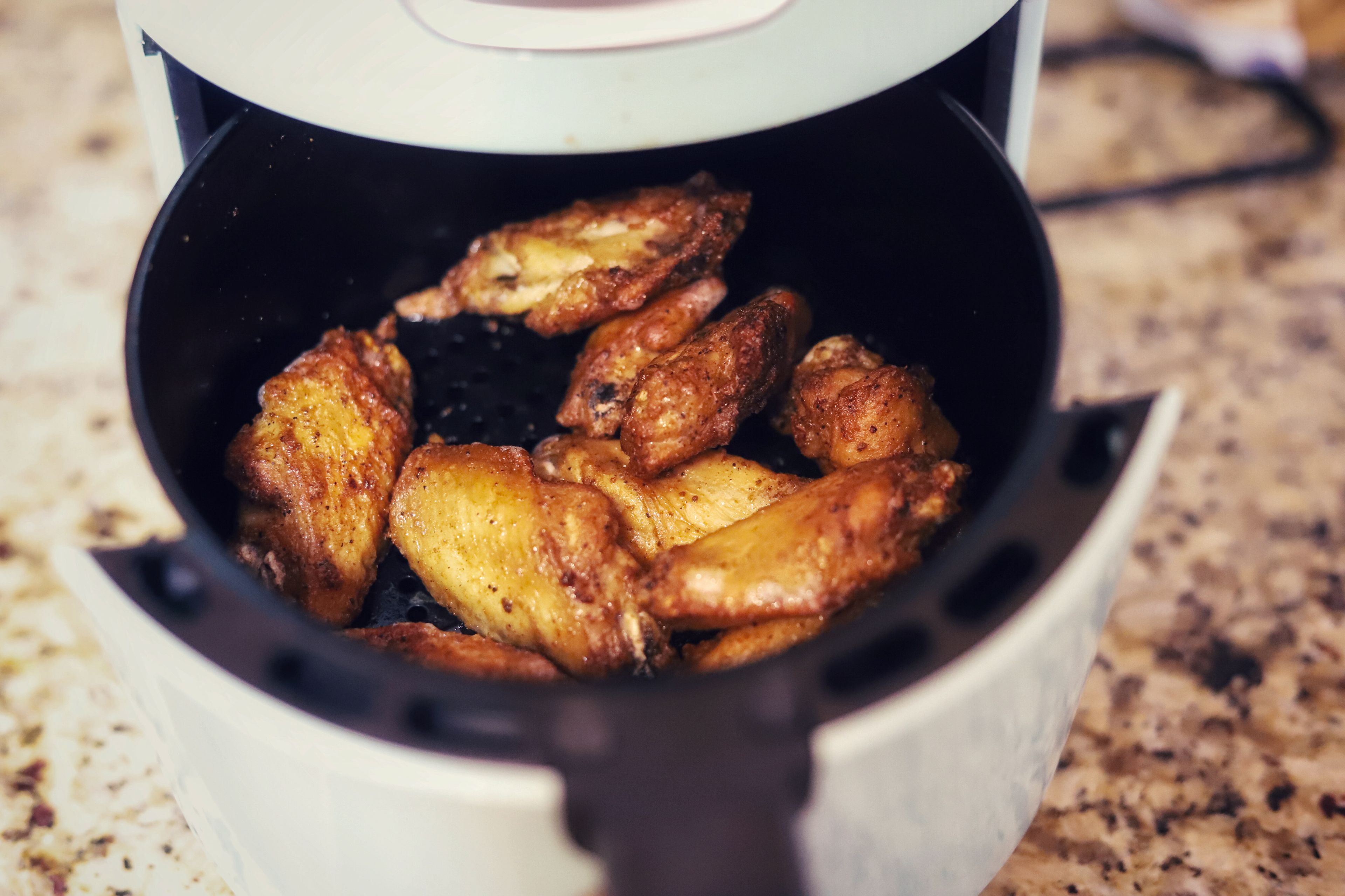 Freidora sin aceite / Freidora de aire / pollo frito