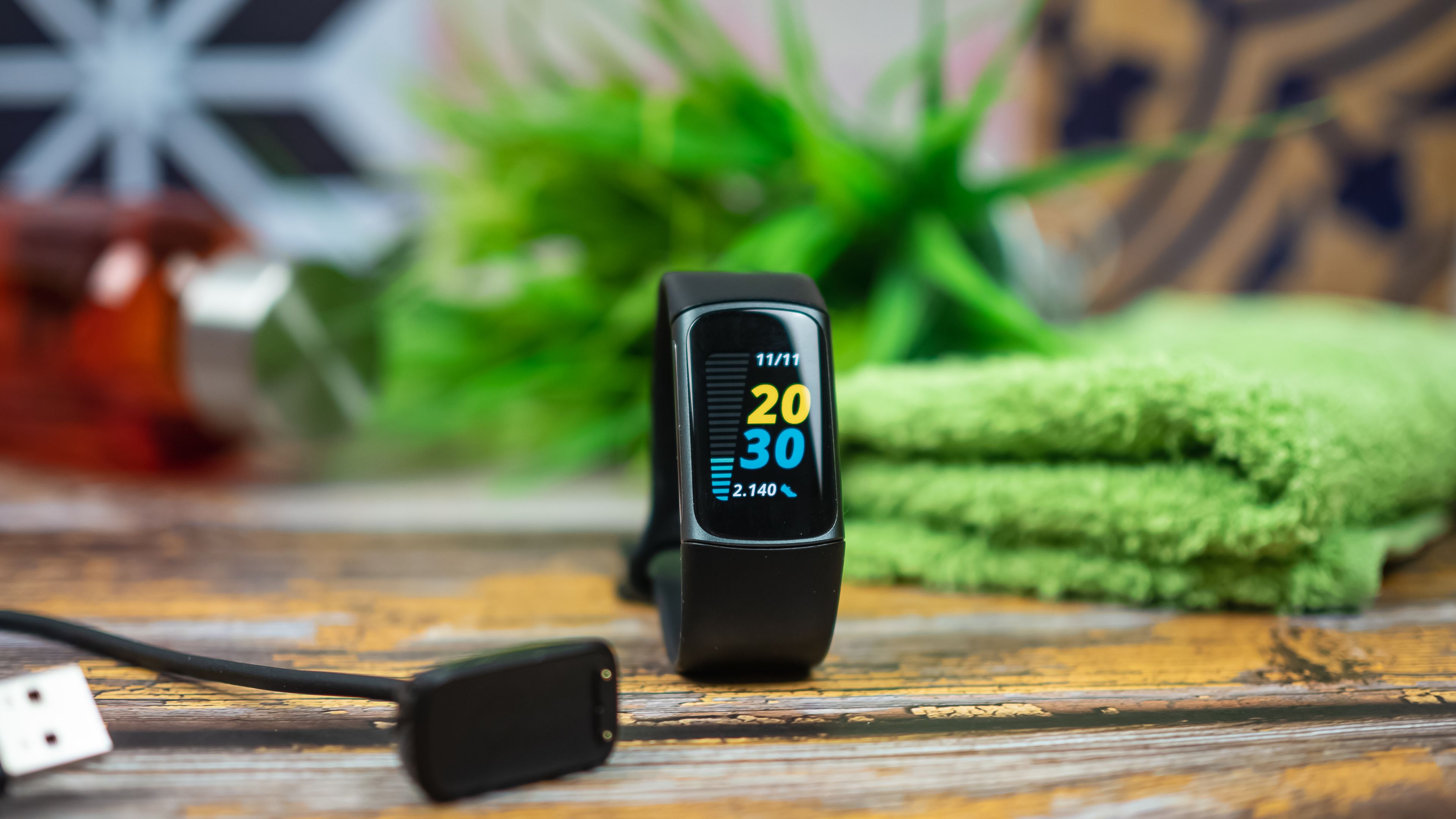 Fitbit Charge 5