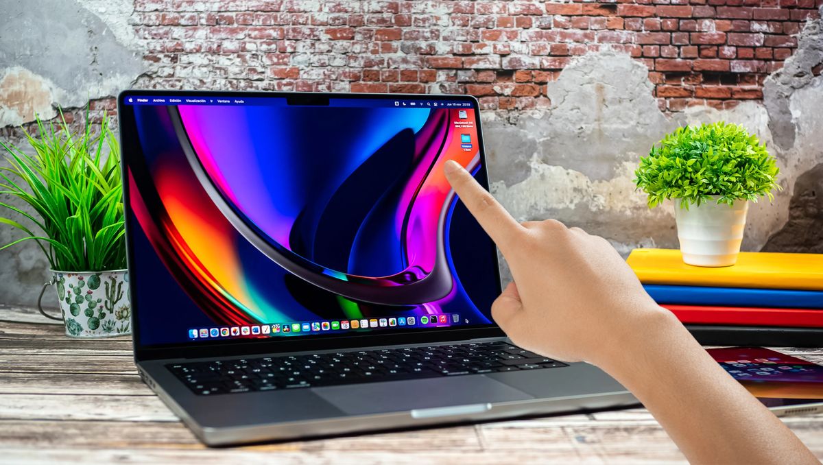 Apple cambia de opinión y llevará la pantalla táctil a sus próximos MacBooks