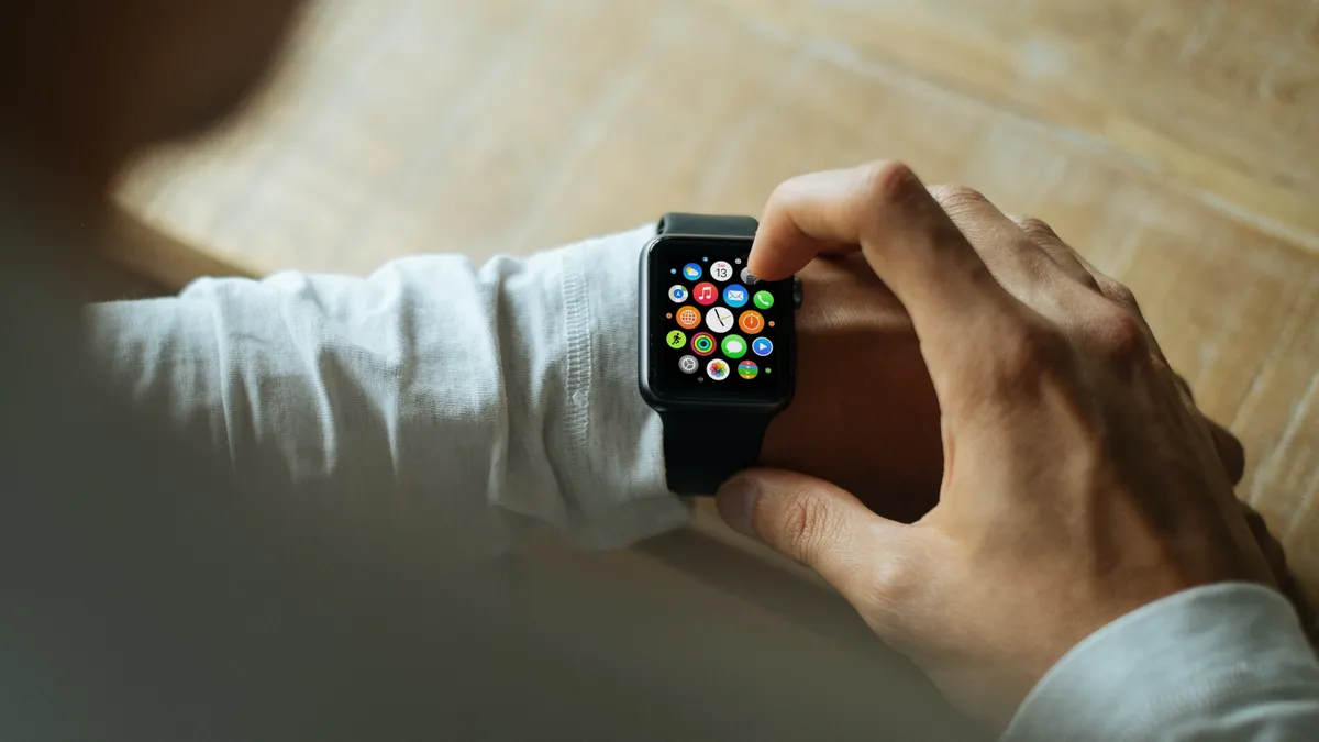 Mejores relojes inteligentes con micrófono para responder llamadas