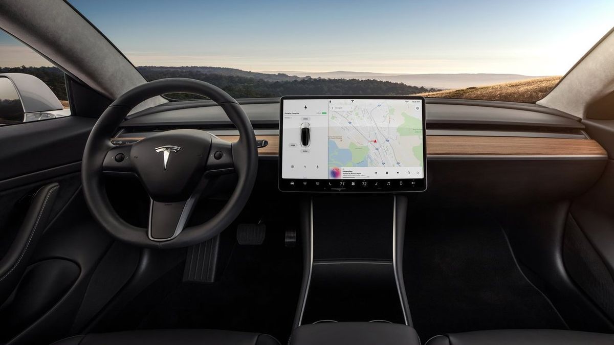 Tesla, Musk y las mentiras sobre el Autopilot: el famoso vídeo de 2016 era falso