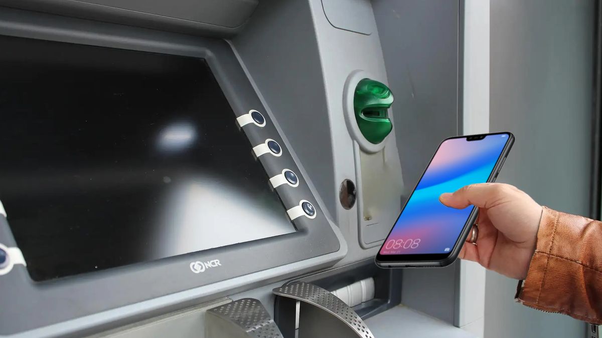 Cómo sacar dinero de un cajero con tu móvil si no llevas tu tarjeta encima