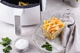 Freidora de aire / Freidora sin aceite / Patatas fritas