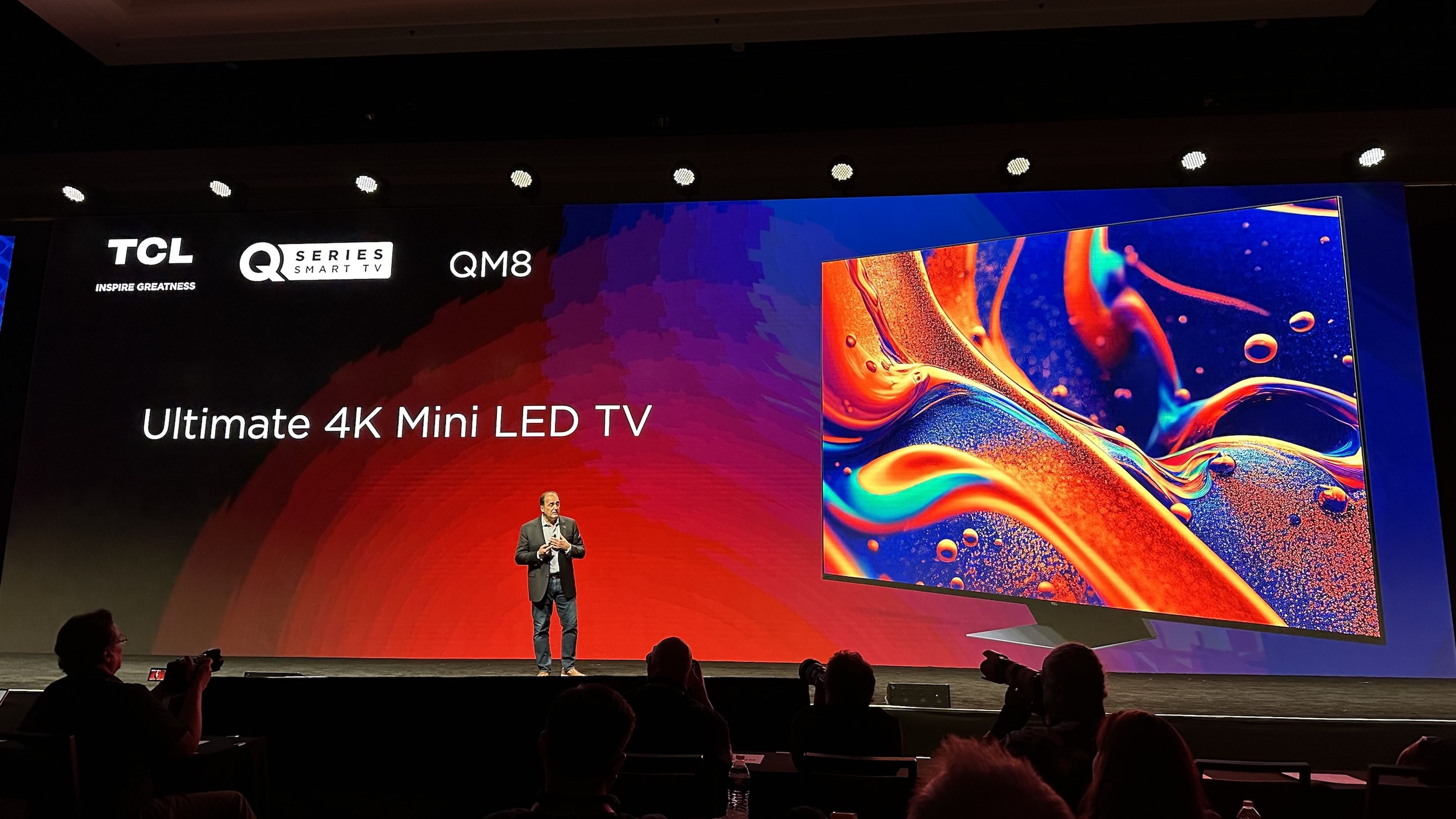 TCL QM8