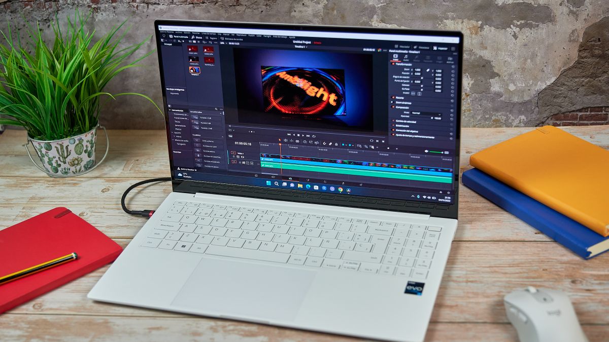 El Samsung Galaxy Book2 Pro con Windows 11, en oferta en la tienda oficial con casi 300€ de descuento