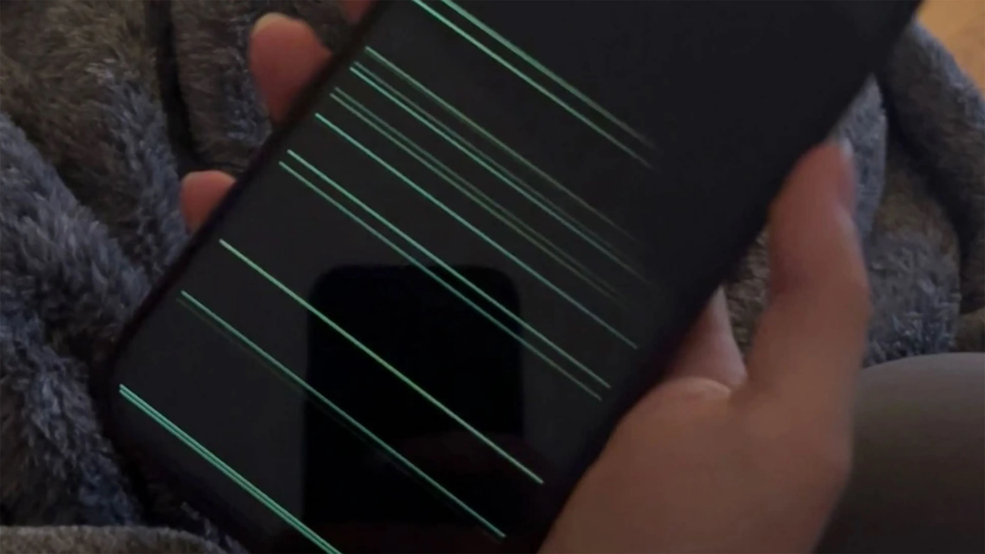 Este es el fallo de la pantalla del iPhone 14 Pro Max que está afectando a muchos usuarios