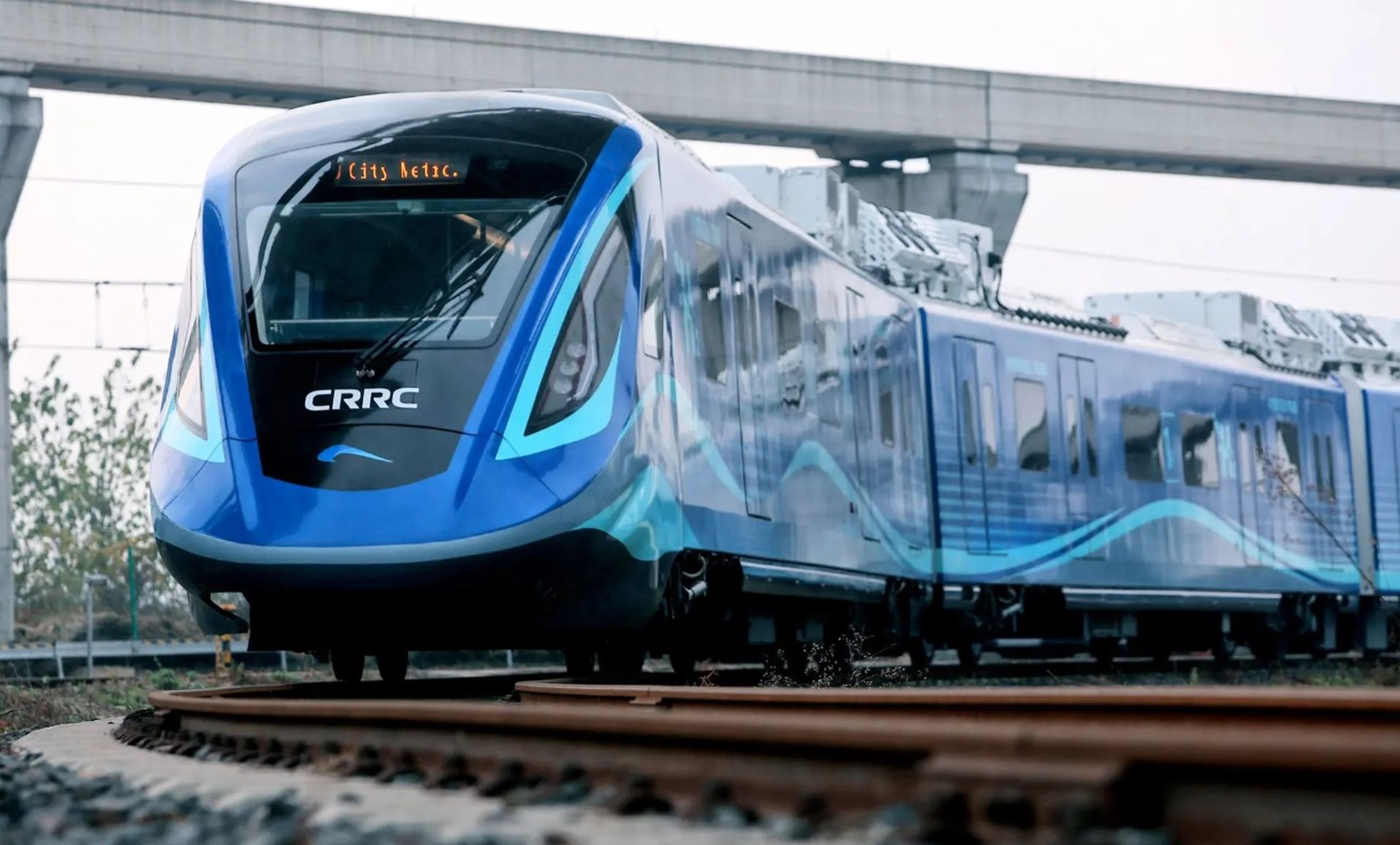 China ya cuenta con el tren de hidrógeno y supercondensadores más rápido del mundo