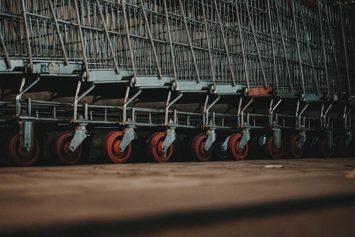 La teoría del carro de supermercado que te coloca en la lado bueno o malo de la sociedad