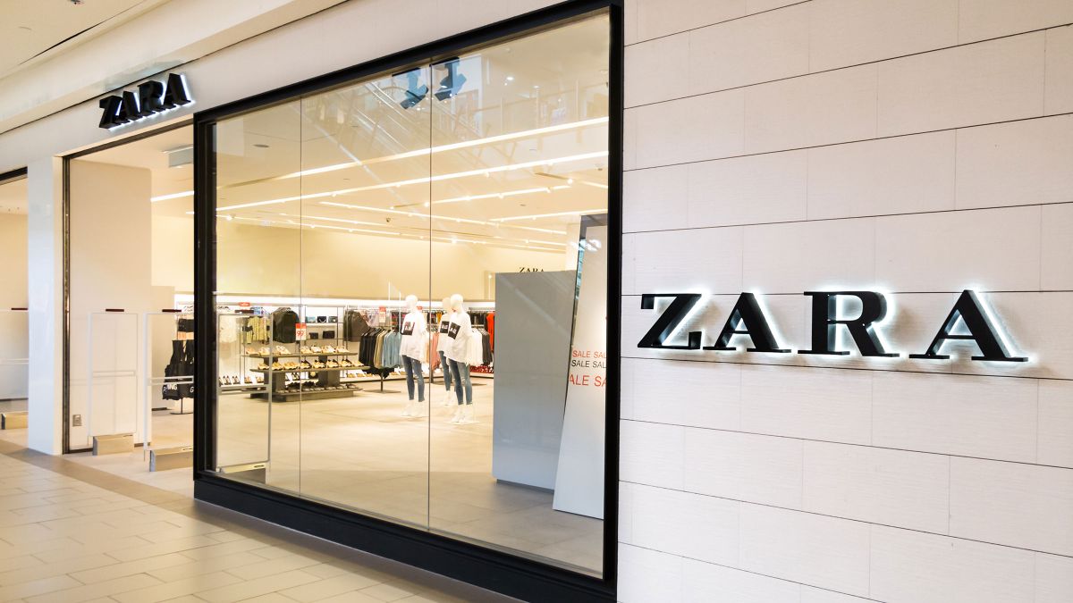 Zara comienza a cobrar por las devoluciones también en España