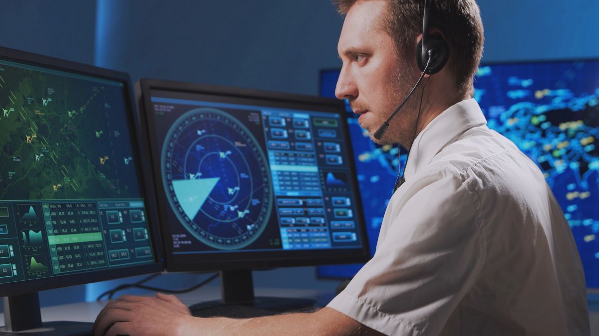 La Administración Federal de Aviación declara la guerra a los disquetes y Windows 95 en aeropuertos y torres de control