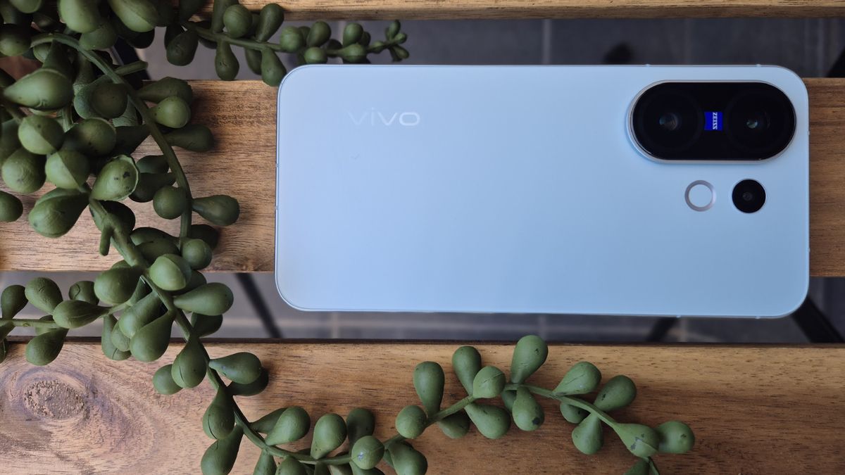 He probado el Vivo X200 FE y es un ‘flagship’ con todas las letras pero en formato mini