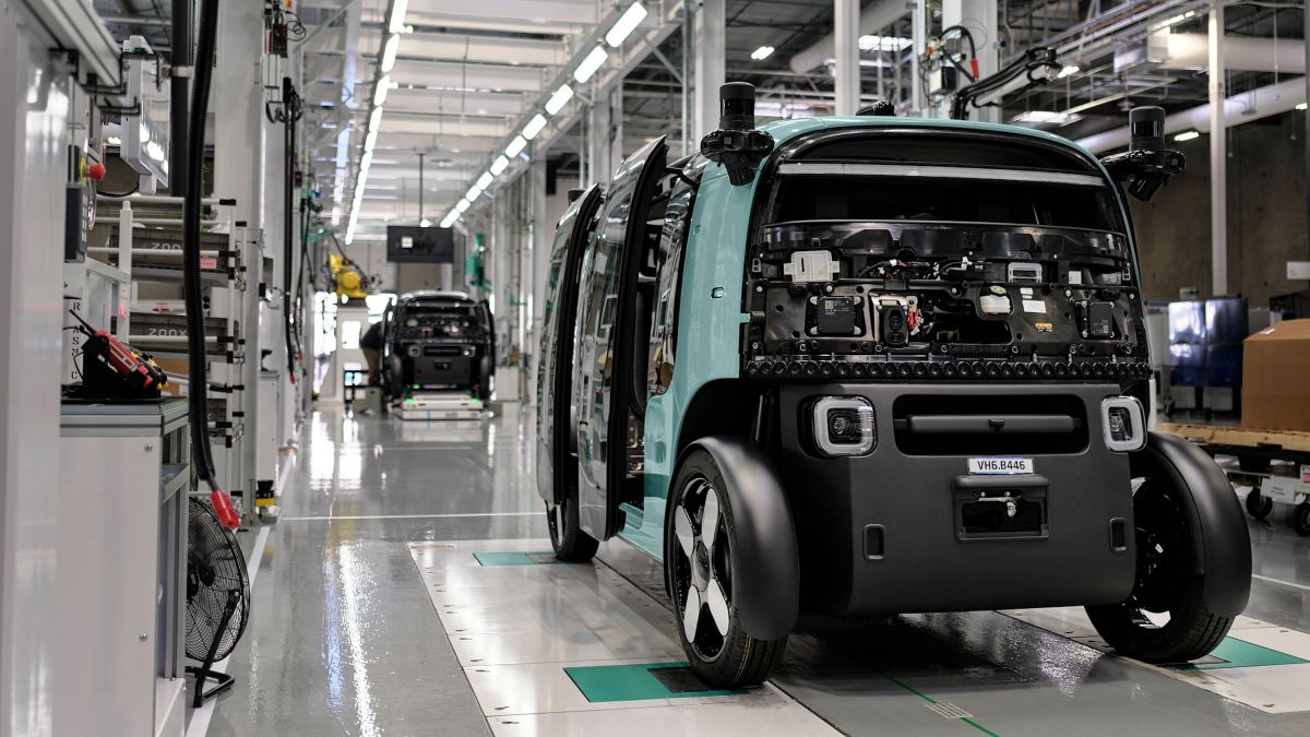 Amazon inaugura la fábrica que construirá 10.000 robotaxis al año