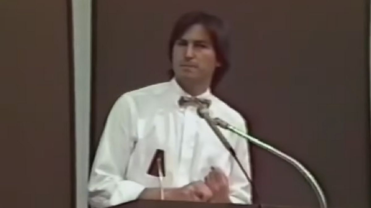 Aparece un vídeo que muestra cómo Steve Jobs ya predijo la IA en 1983