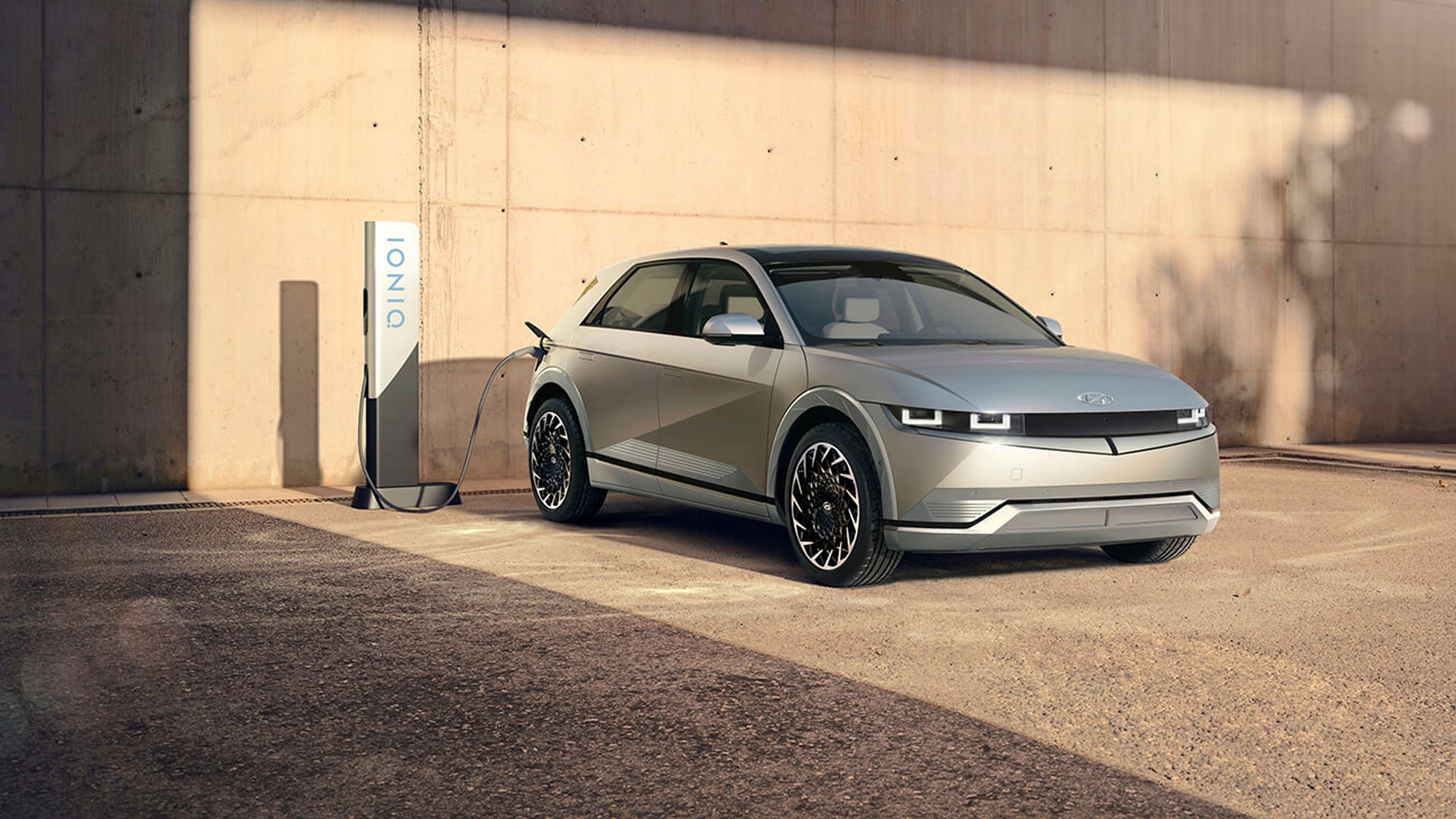 Hace más de 600.000 kilómetros con su coche eléctrico en 3 años y el estado de la batería impresiona incluso al fabricante