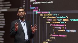 Sundar Pichai, CEO de Google, da una cal y otra de arena a los programadores y la IA: "Complementará a los humanos pero..."